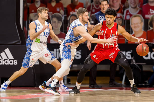 更是一场跨 更是一场跨