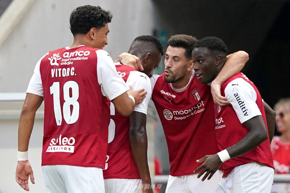 配合上有一 配合上有一