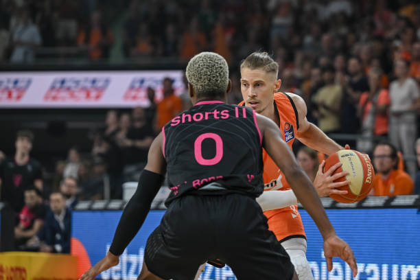 的重要里程 的重要里程