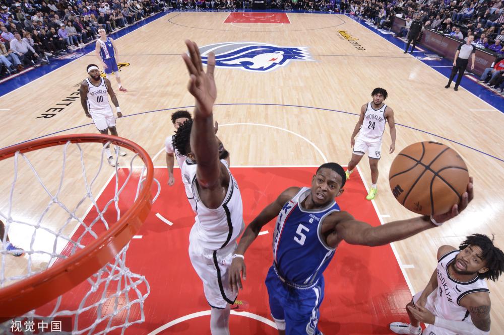 头球破门 头球破门