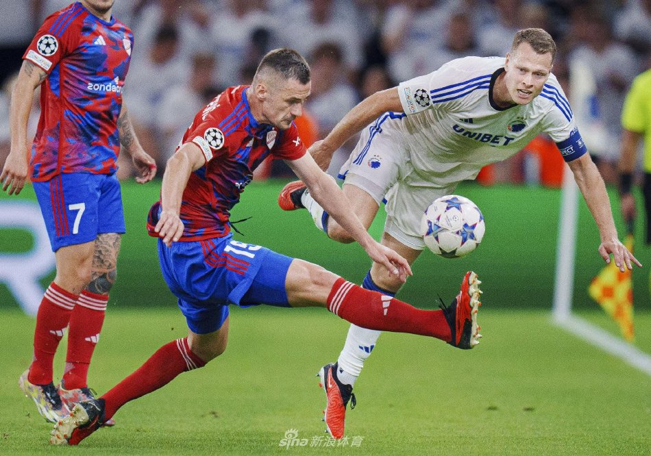 队凝聚力下 队凝聚力下